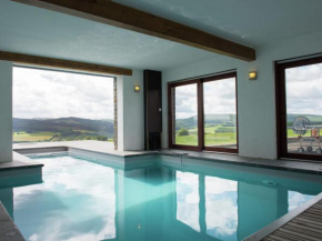 Spacious and well cared for house with a panoramic